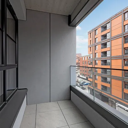 Apartmán Doki Living By Blue Mandarin Parking & Foodhall