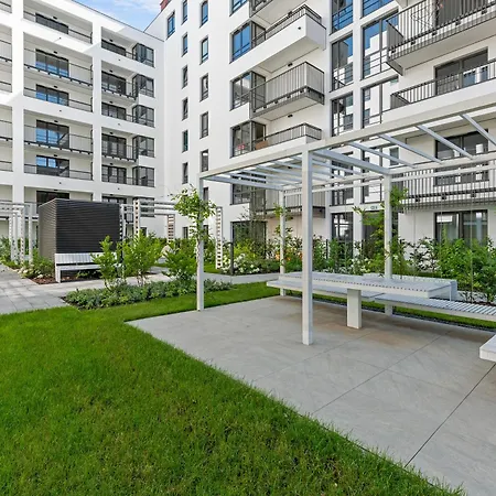 Apartmán Doki Living By Blue Mandarin Parking & Foodhall