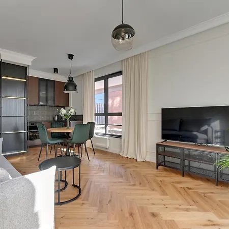Doki Living By Blue Mandarin Parking & Foodhall Apartmán