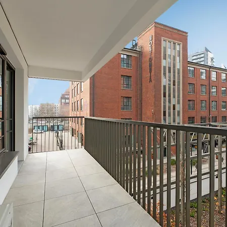 Apartmán Doki Living By Blue Mandarin Parking & Foodhall *