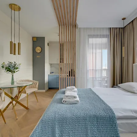 Doki Living By Blue Mandarin Parking & Foodhall Gdansk