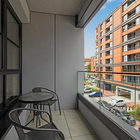 Doki Living By Blue Mandarin Parking & Foodhall Apartment