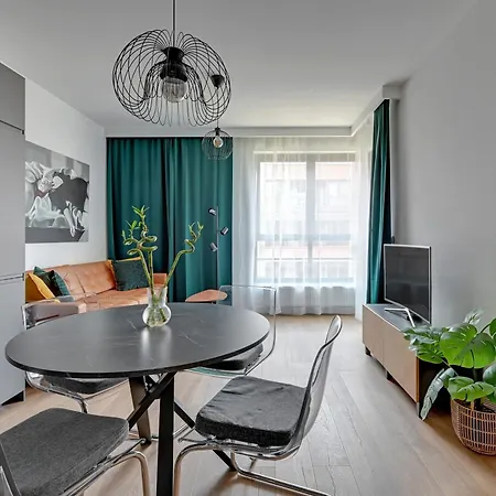 Apartment Doki Living By Blue Mandarin Parking & Foodhall Gdansk